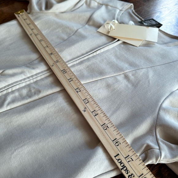 NWT Athletic Jacket zip front. - Picture 6 of 10